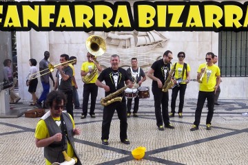 Fanfarra Bizarra Lisbon Street P 360x240